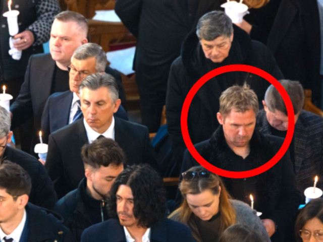 Apariție total neașteptată la înmormântarea lui Mircea Lucescu! Nu l-a recunoscut aproape nimeni